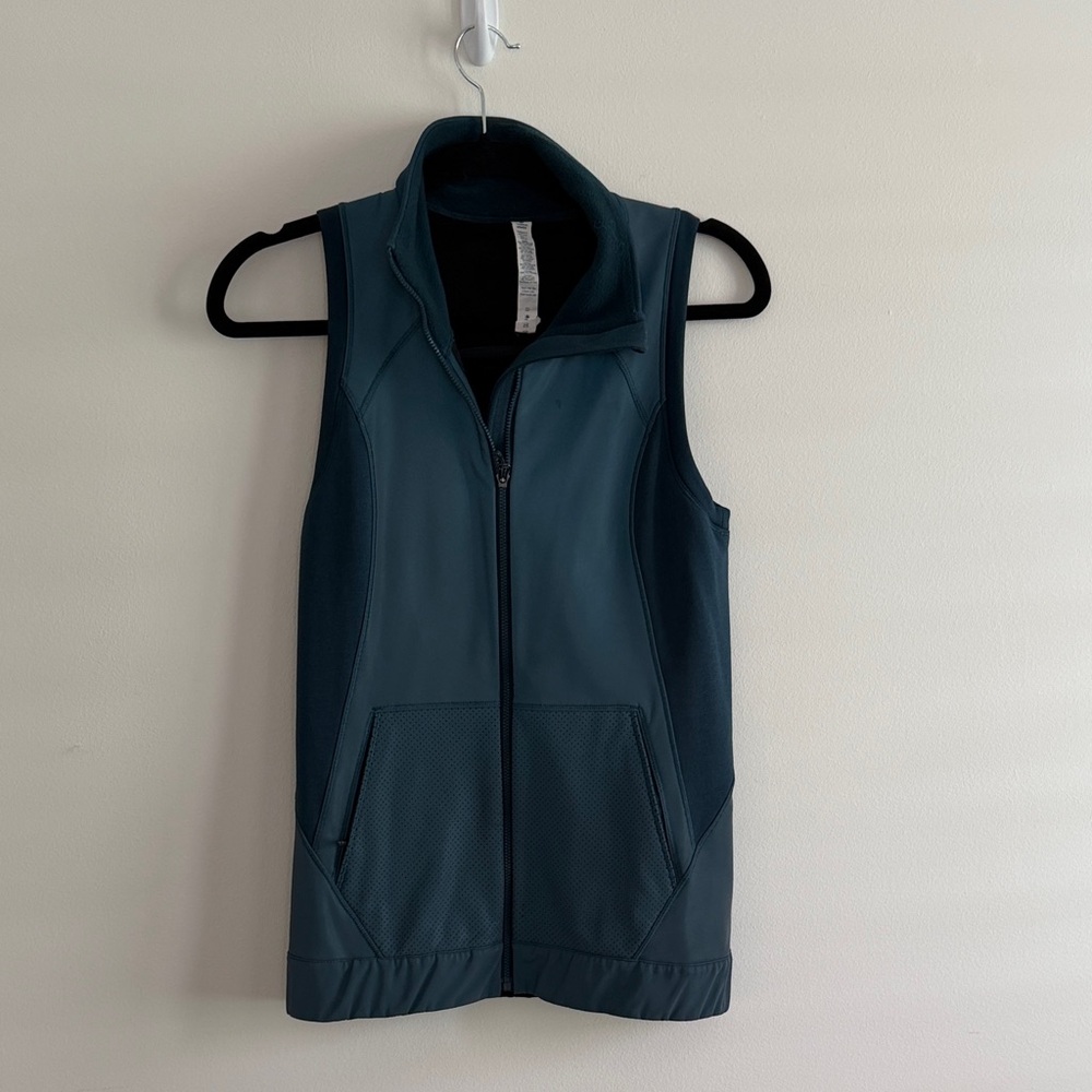 Lululemon Athletica Teal Fleece Vest